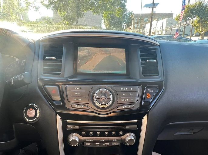 Vehicle view 6