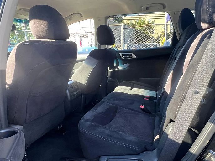 Vehicle view 9