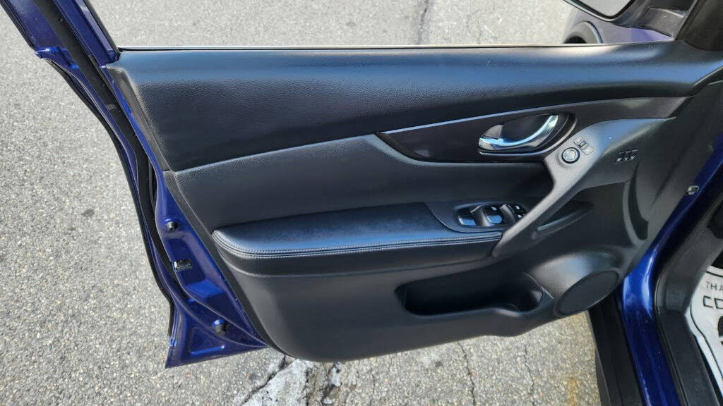 Vehicle view 12
