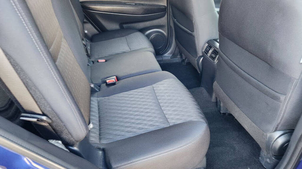 Vehicle view 16