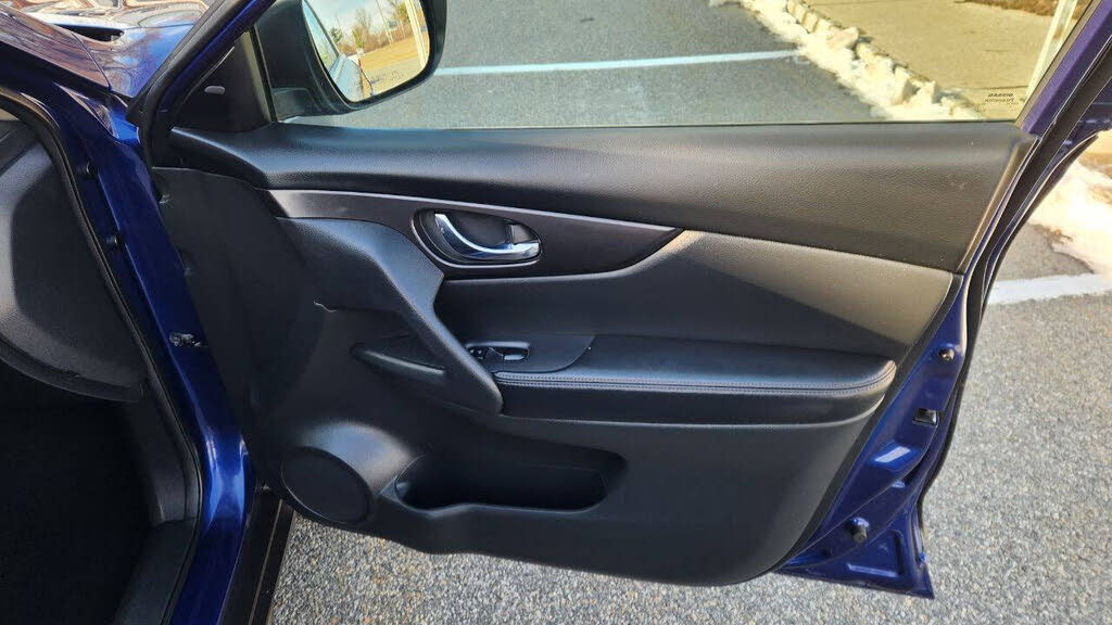 Vehicle view 17