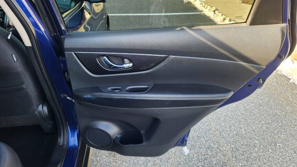 Vehicle view 18