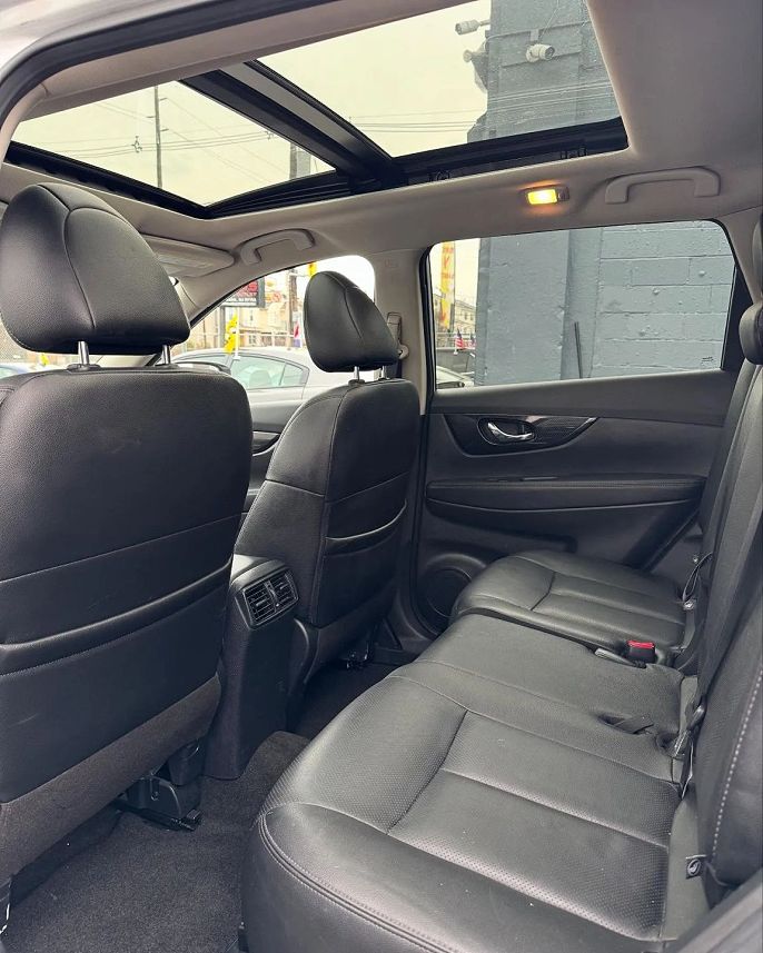 Vehicle view 6