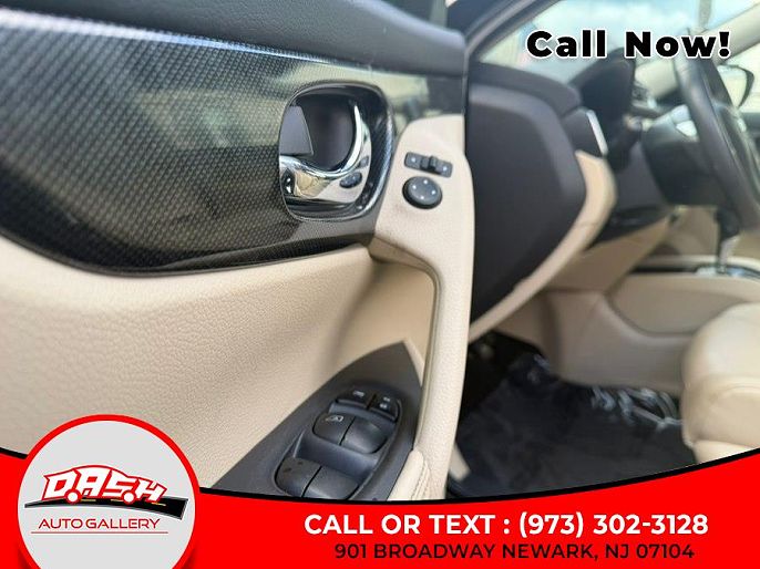 Vehicle view 14