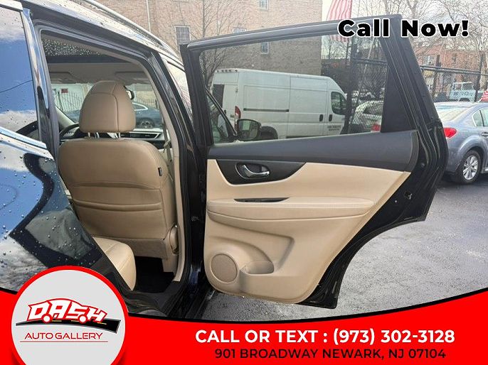 Vehicle view 19
