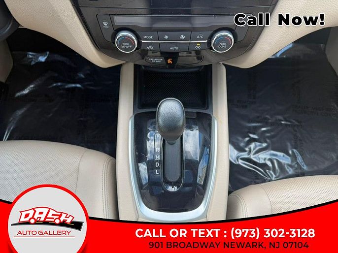 Vehicle view 25