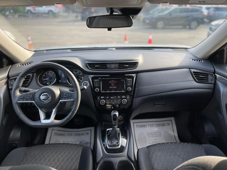 Vehicle view 17