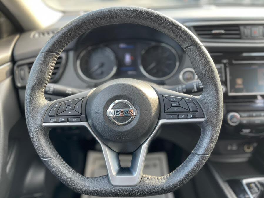 Vehicle view 19