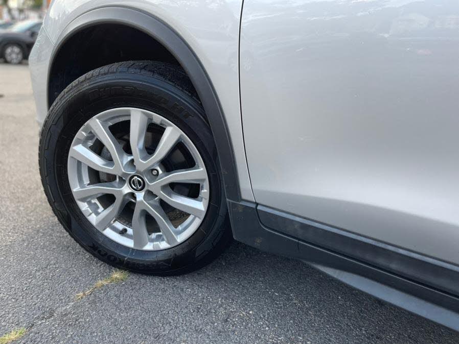 Vehicle view 28