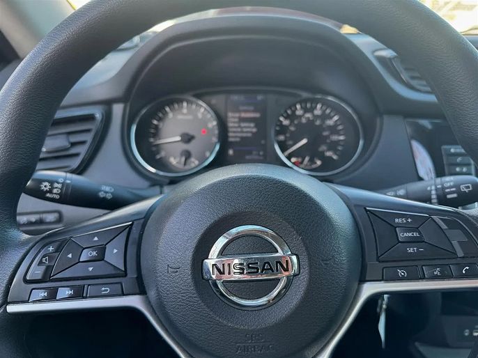 Vehicle view 6
