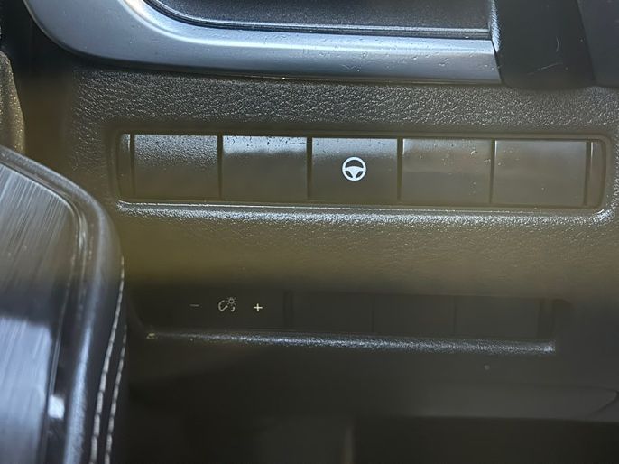 Vehicle view 18