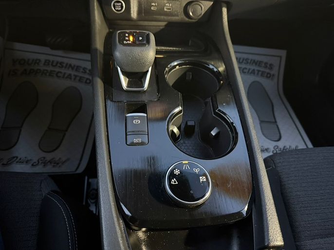 Vehicle view 23