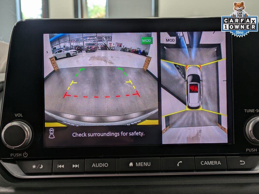 Vehicle view 14