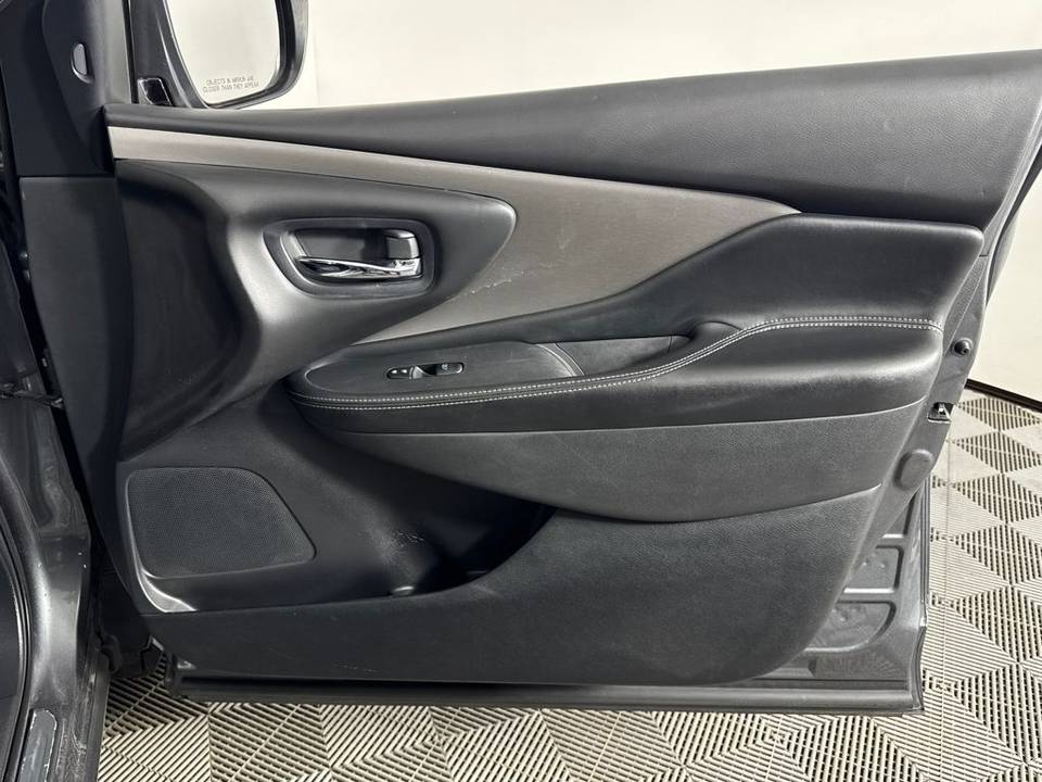 Vehicle view 41