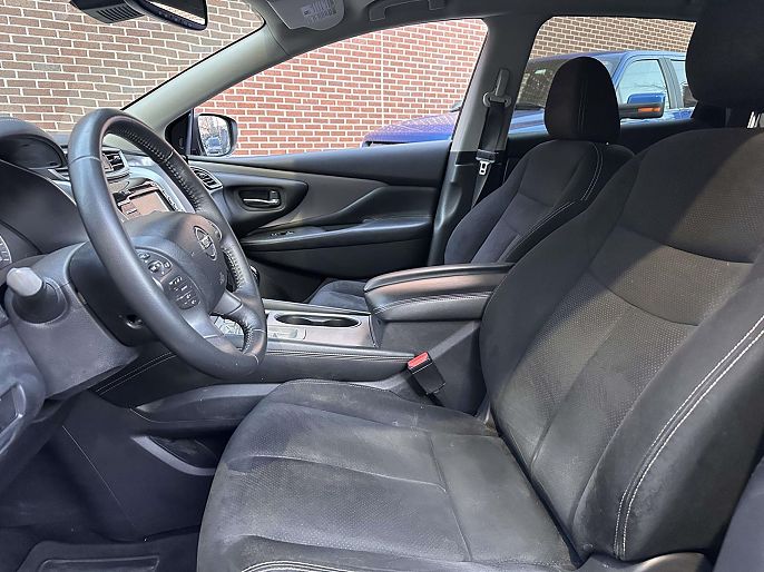 Vehicle view 14