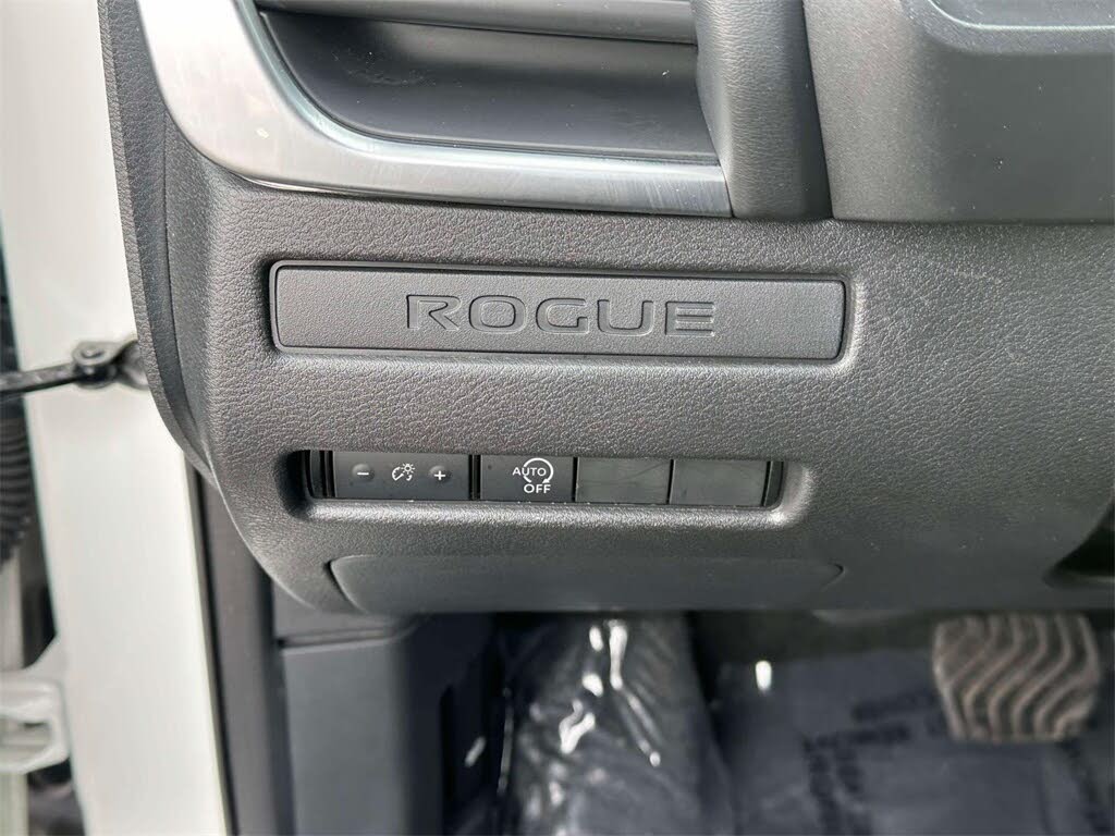Vehicle view 19