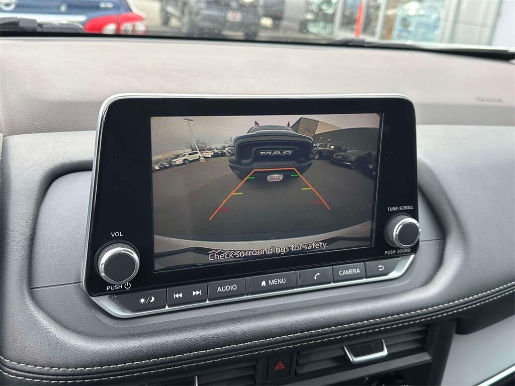 Vehicle view 27