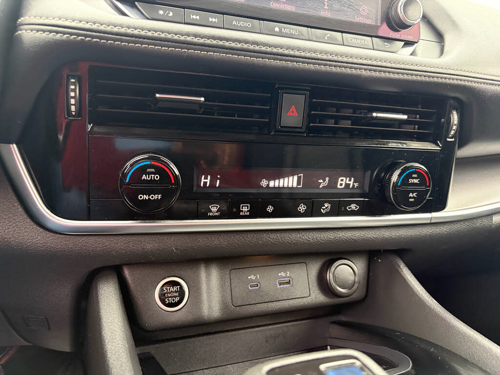 Vehicle view 27