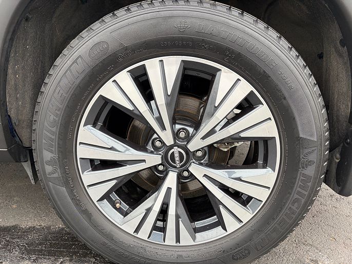 Vehicle view 81