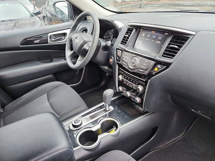 Vehicle view 49