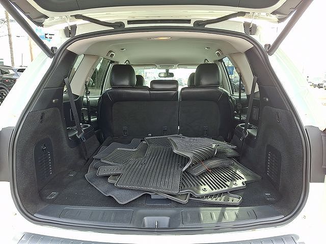 Vehicle view 28