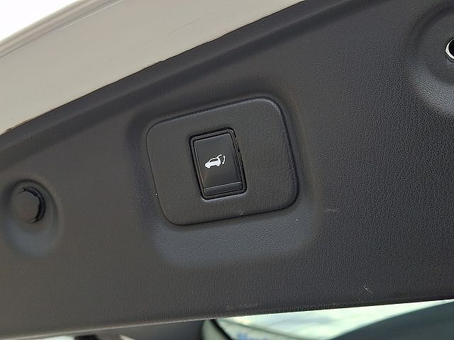 Vehicle view 60