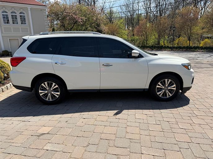 Vehicle view 5