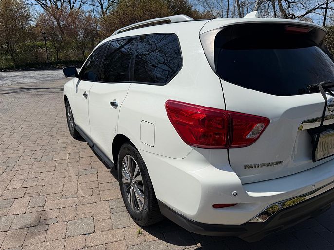 Vehicle view 6