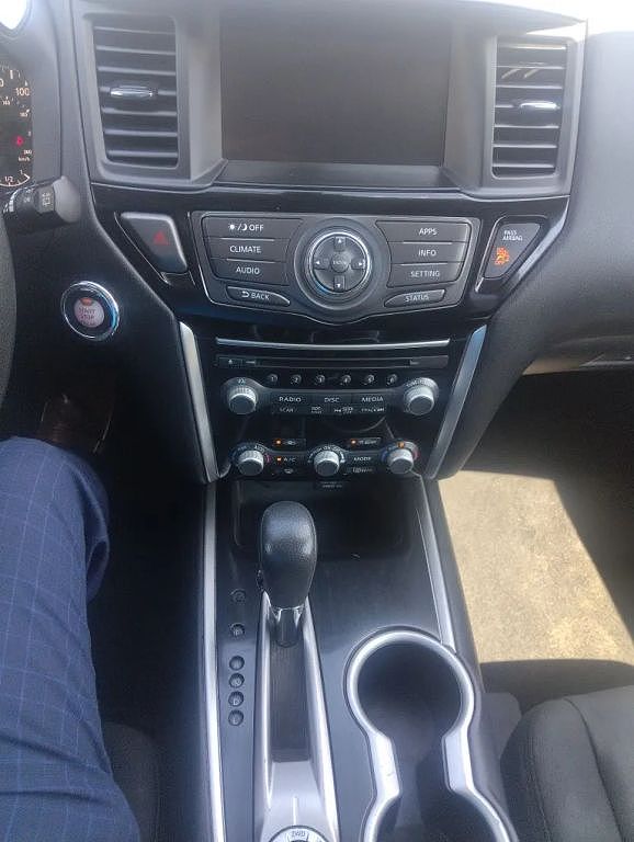 Vehicle view 12