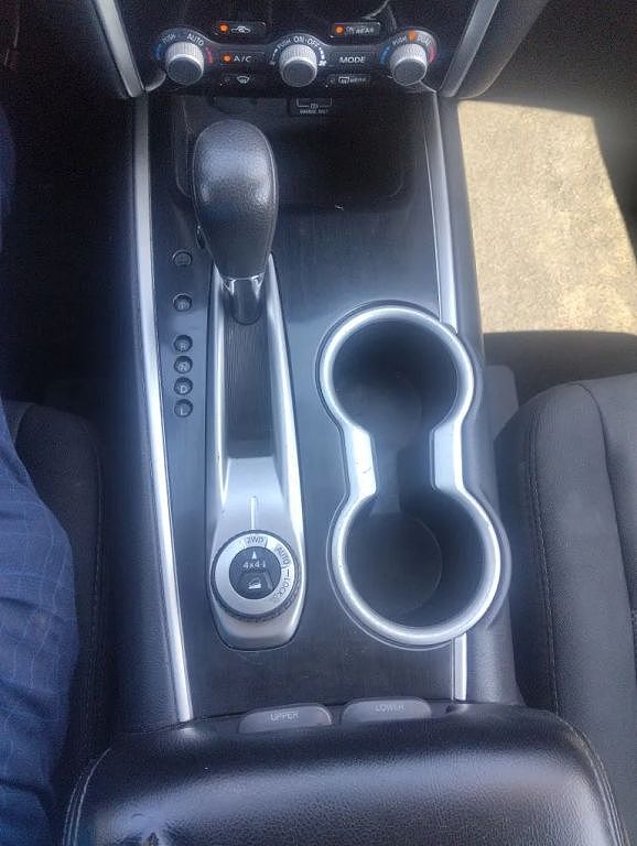 Vehicle view 13