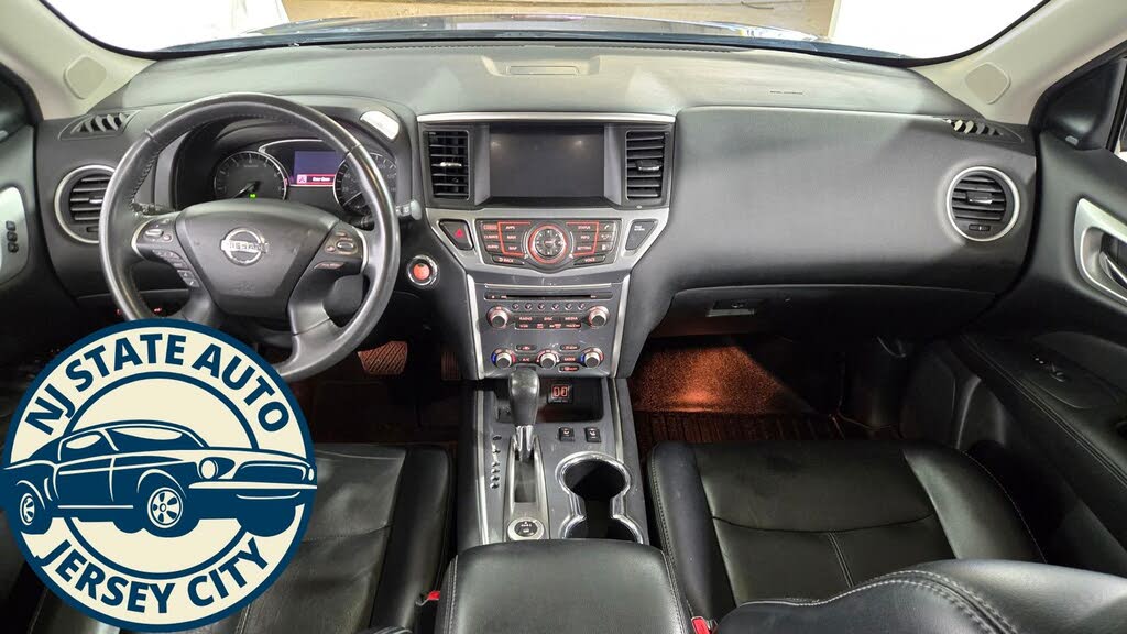 Vehicle view 33