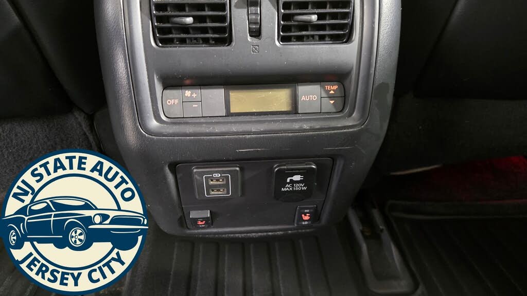 Vehicle view 34