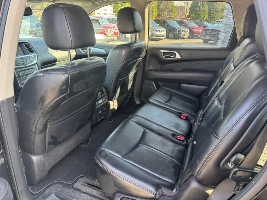 Vehicle view 12