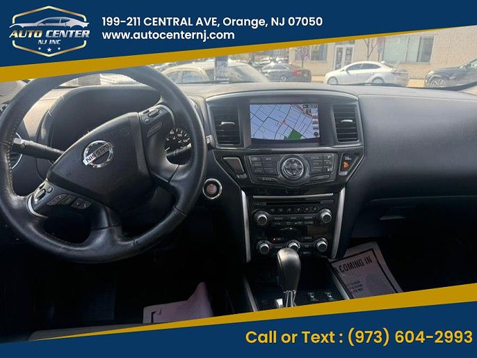 Vehicle view 8