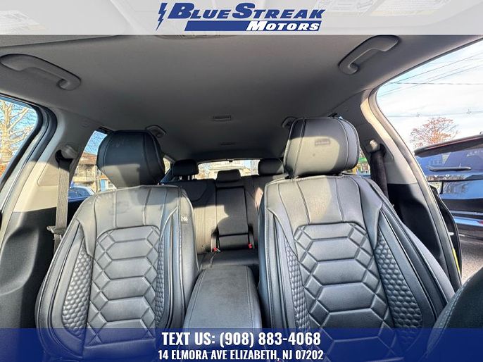 Vehicle view 18