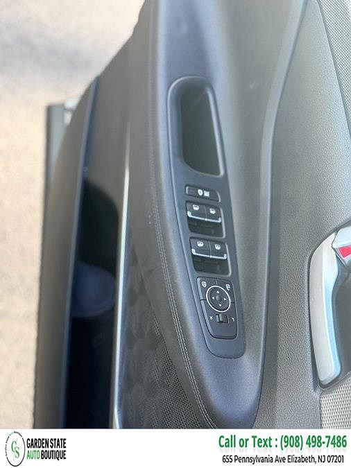 Vehicle view 13