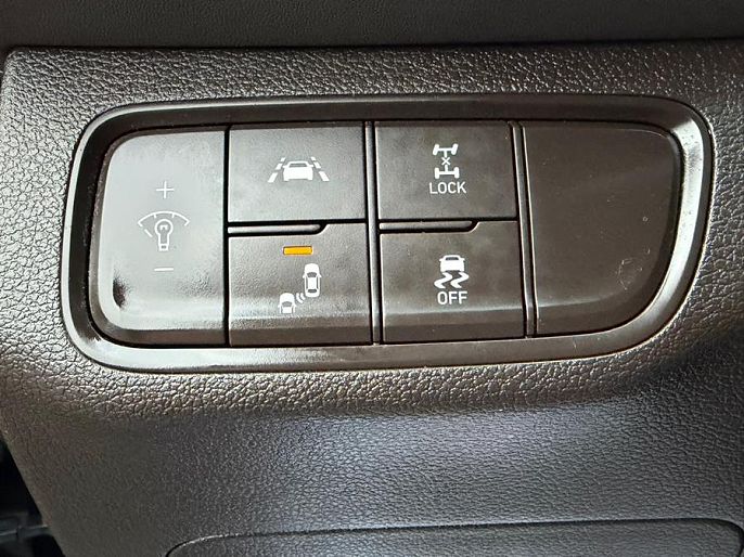 Vehicle view 18