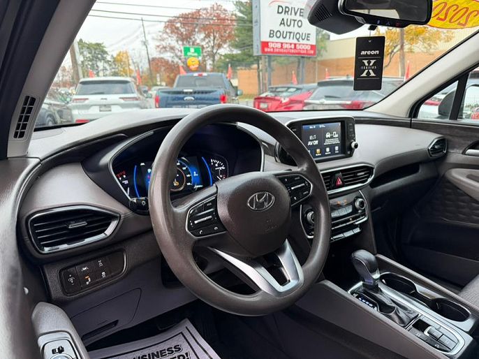 Vehicle view 9