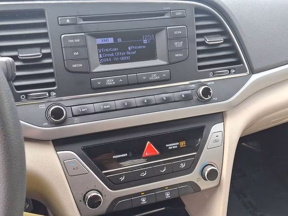 Vehicle view 25