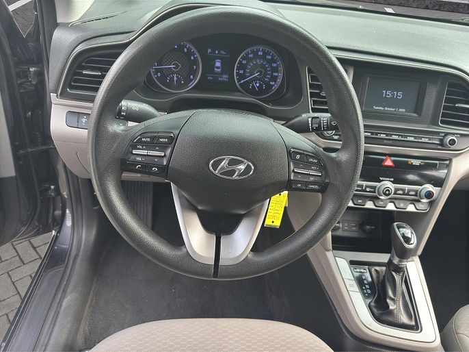 Vehicle view 11