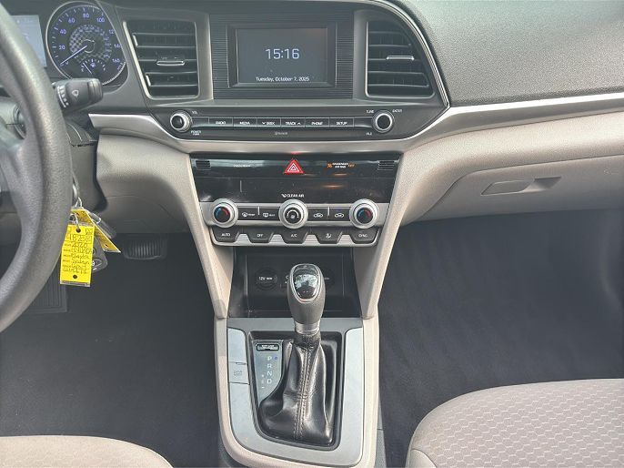 Vehicle view 15