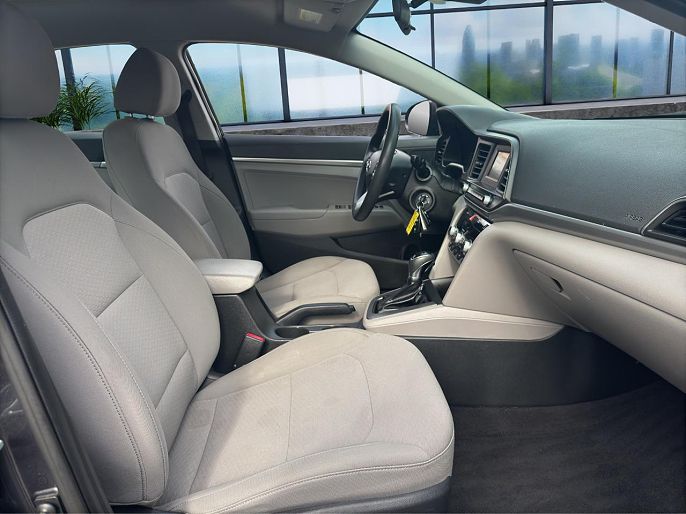 Vehicle view 18