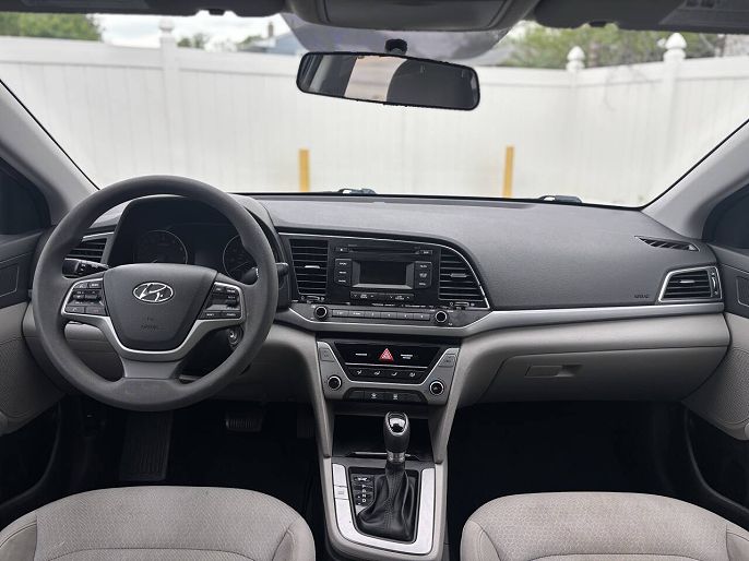 Vehicle view 14