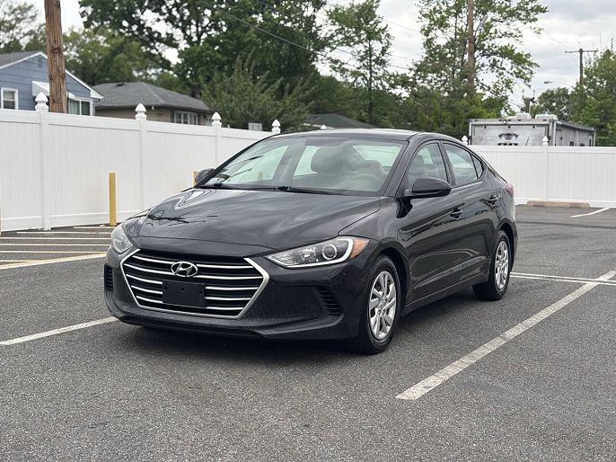 Vehicle view 9