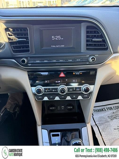 Vehicle view 18