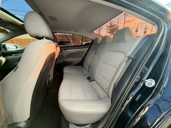 Vehicle view 13
