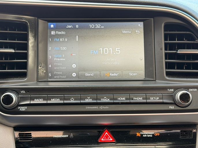 Vehicle view 21