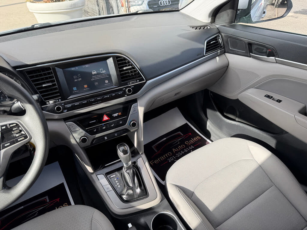 Vehicle view 23