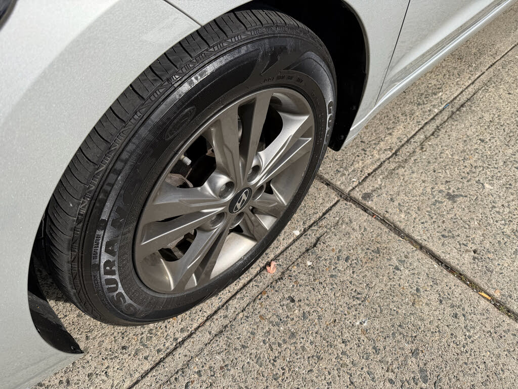 Vehicle view 9
