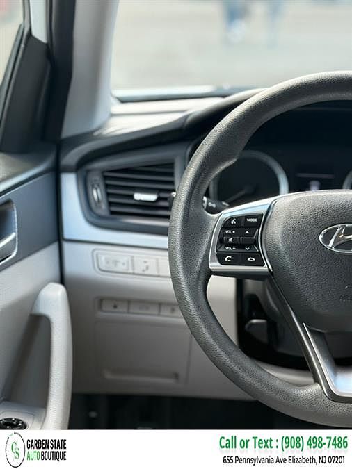 Vehicle view 14